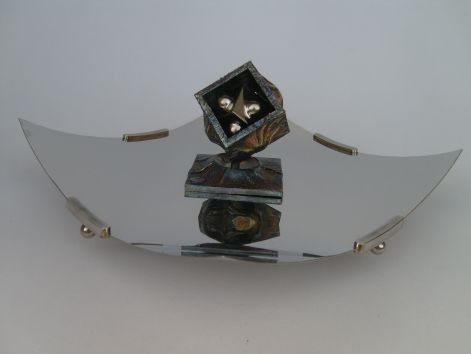 al._2013._acel_rez._30x30cm.gyurt_patinazott_hajlitott_szerelt_masolata.jpg al._2013._acel_rez._30x30cm.gyurt_patinazott_hajlitott_szerelt_masolata.jpg
