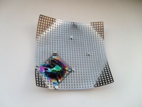s_tal_betettel._acelrez.25x25cm._hajlitott_gyurt_patinazott._2_masolata.jpg s_tal_betettel._acelrez.25x25cm._hajlitott_gyurt_patinazott._2_masolata.jpg